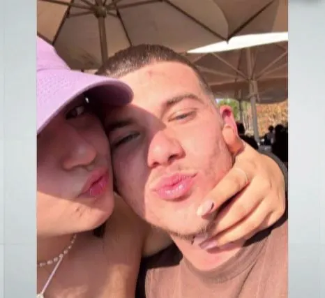 לירי אלבג ובן זוגה